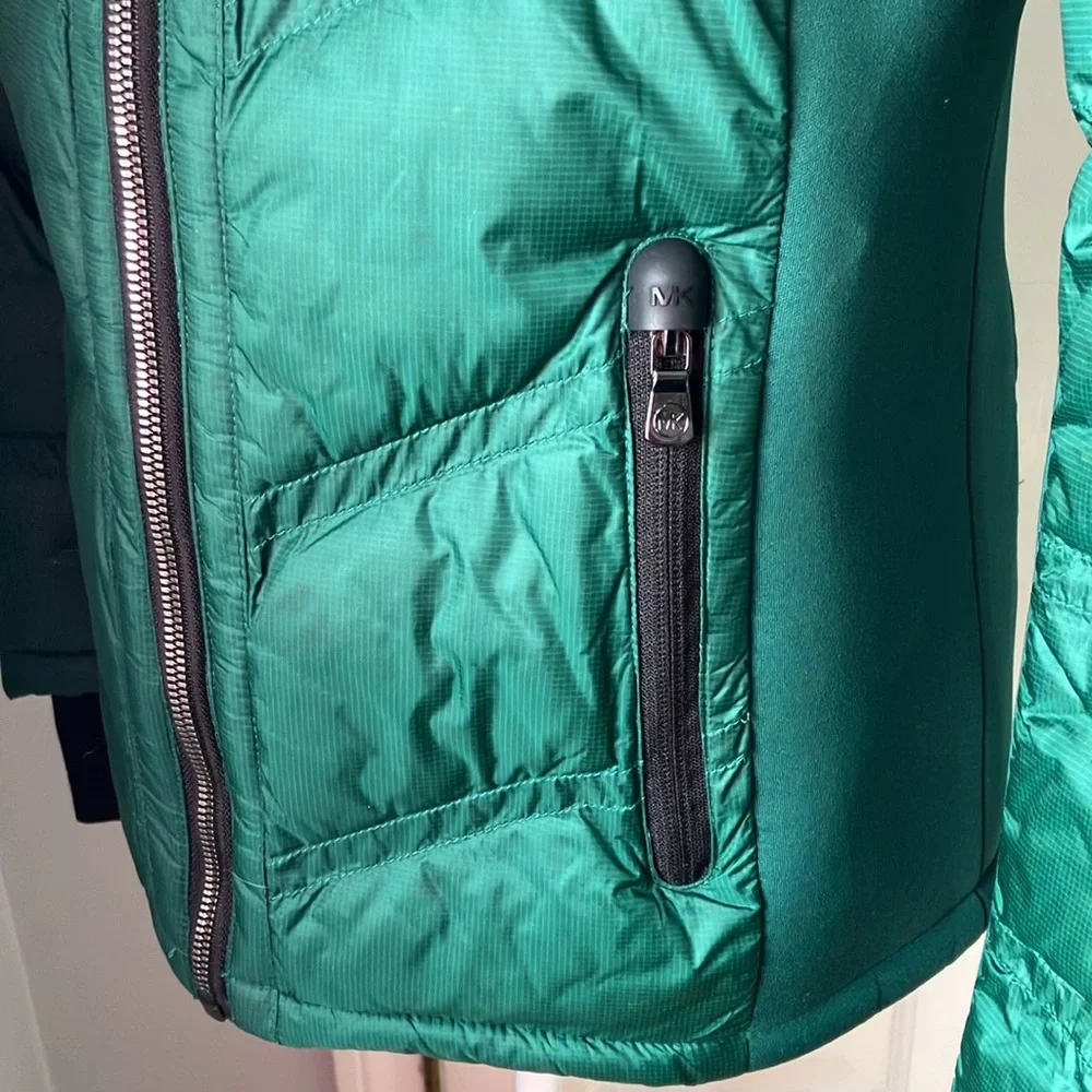 Michael Kors MK green puffer jacket S